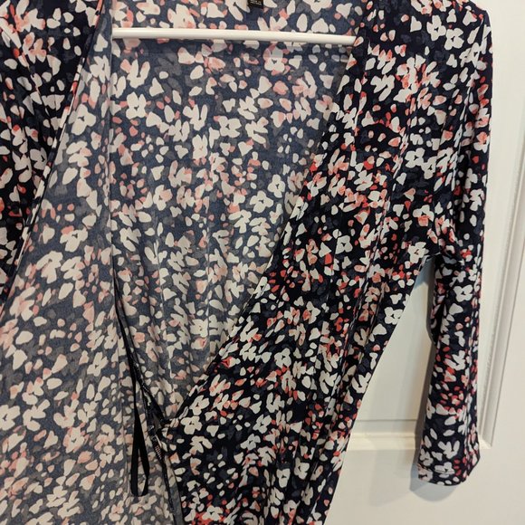 Banana Republic Wrap Dress - Picture 6 of 6